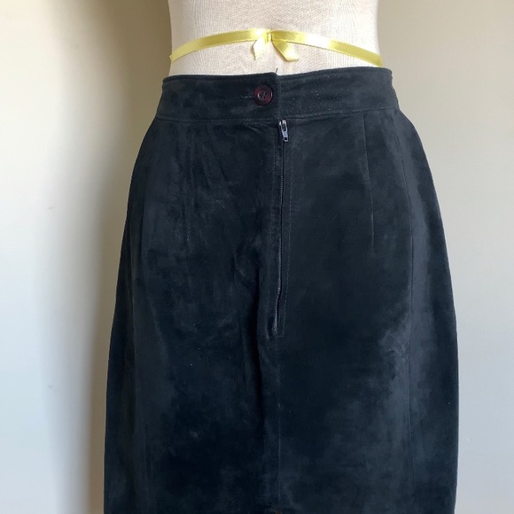 Black Suede Skirt - Picture 2 of 3